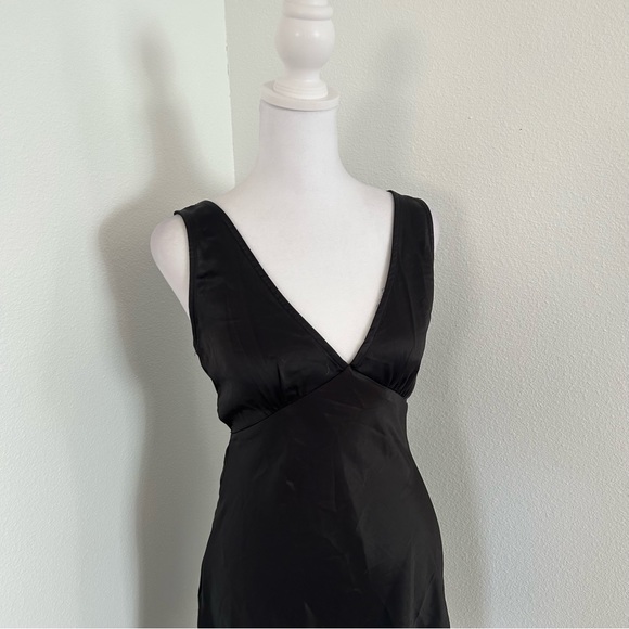 Princess Polly Nellie Dress - Picture 5 of 6